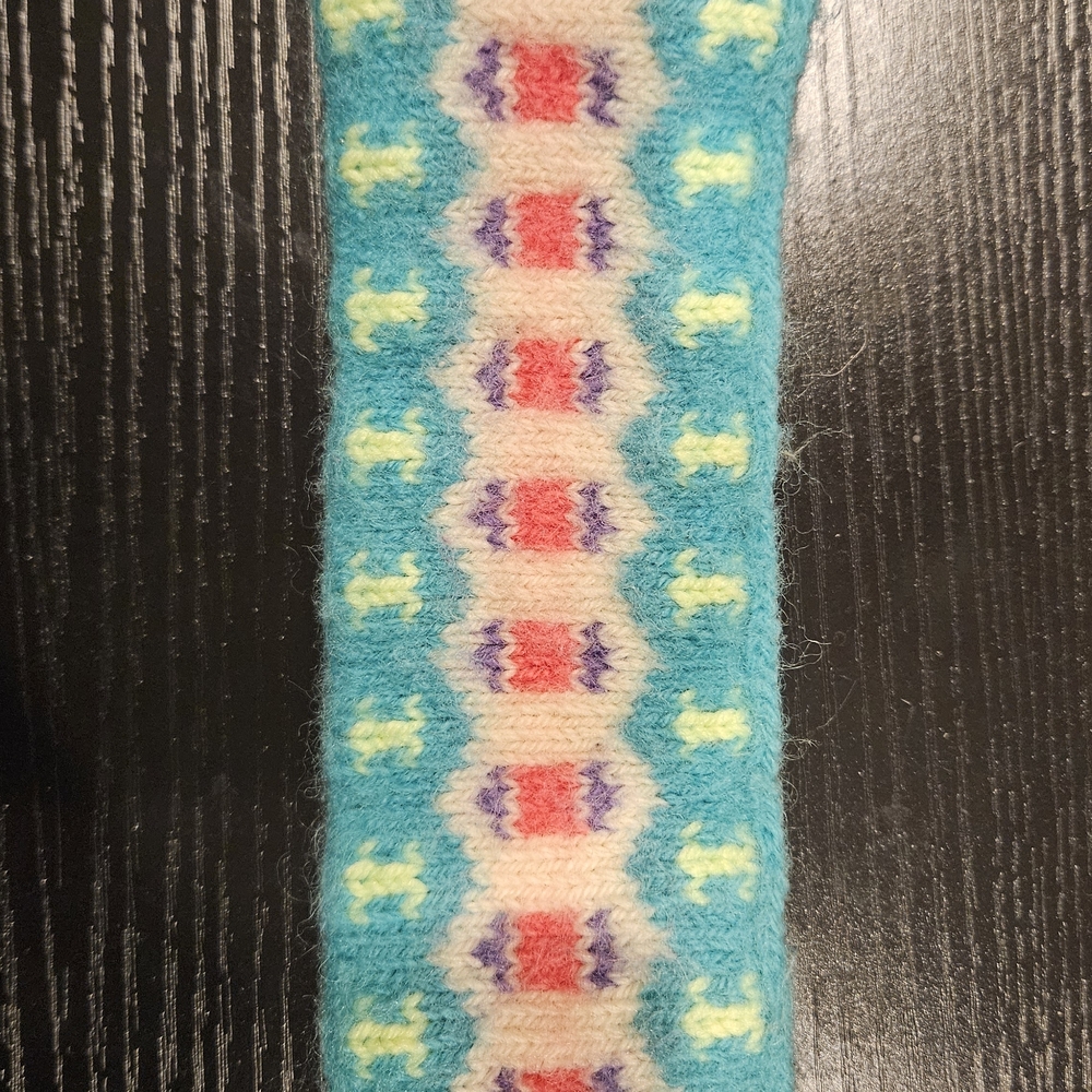 Colorful Knit Patterned Scarf - Picture 2 of 4